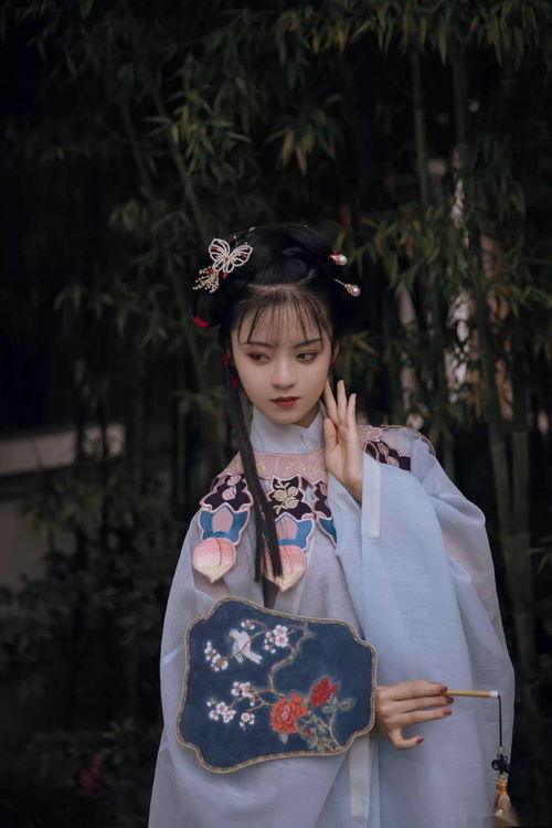 汉服吃瓜女孩视频大全,视频大全带你领略古风魅力